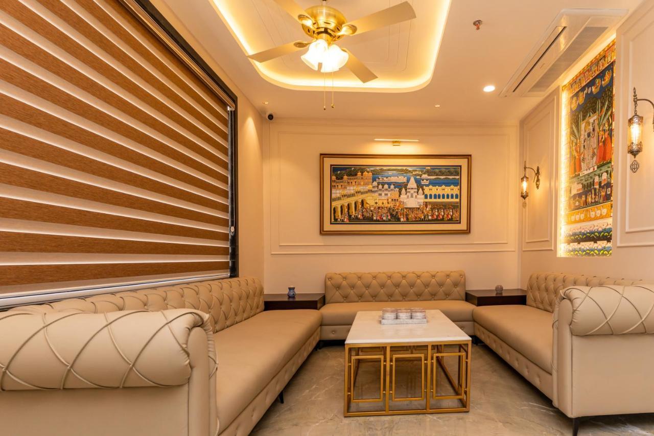 Raghunandan Palace - A Premier Boutique Stay, City Center & 500 Meters From City Railway Station Udaipur Extérieur photo